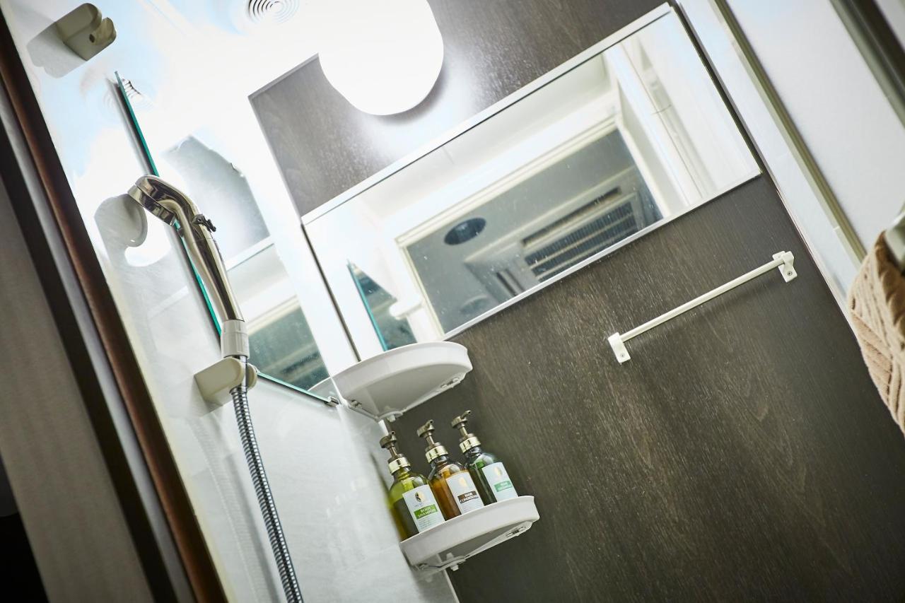 Petit Bali Ikebukuro (Adults Only) Otel Tokyo Dış mekan fotoğraf